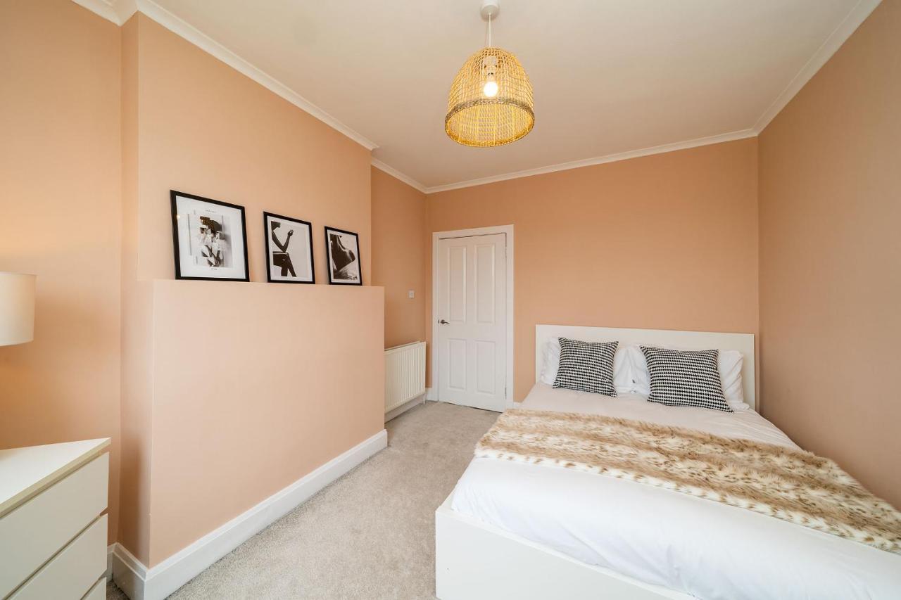 Sidlaw View Apartment Dundee Bagian luar foto